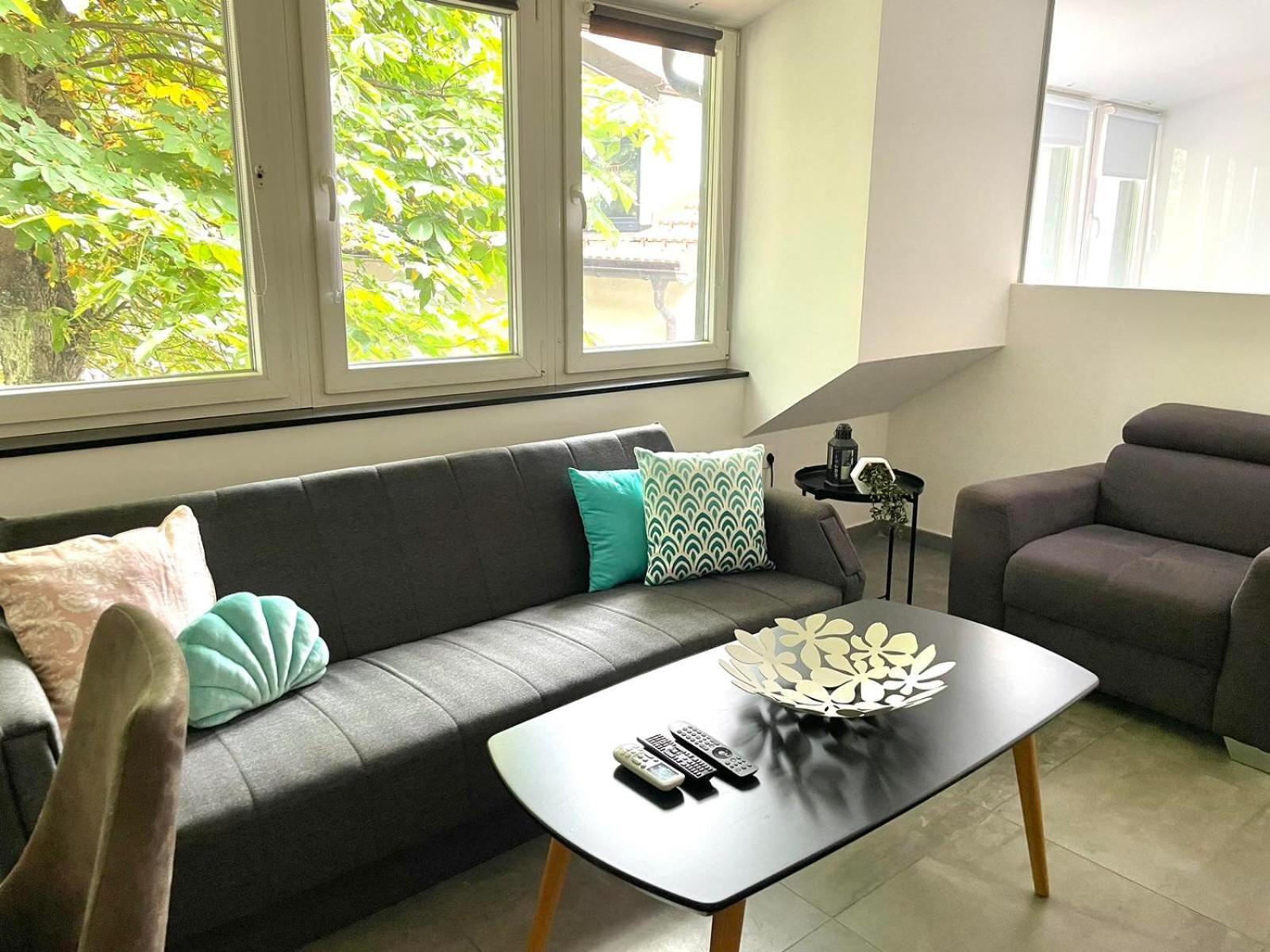 Khan Apartments Λιουμπλιάνα Δωμάτιο φωτογραφία