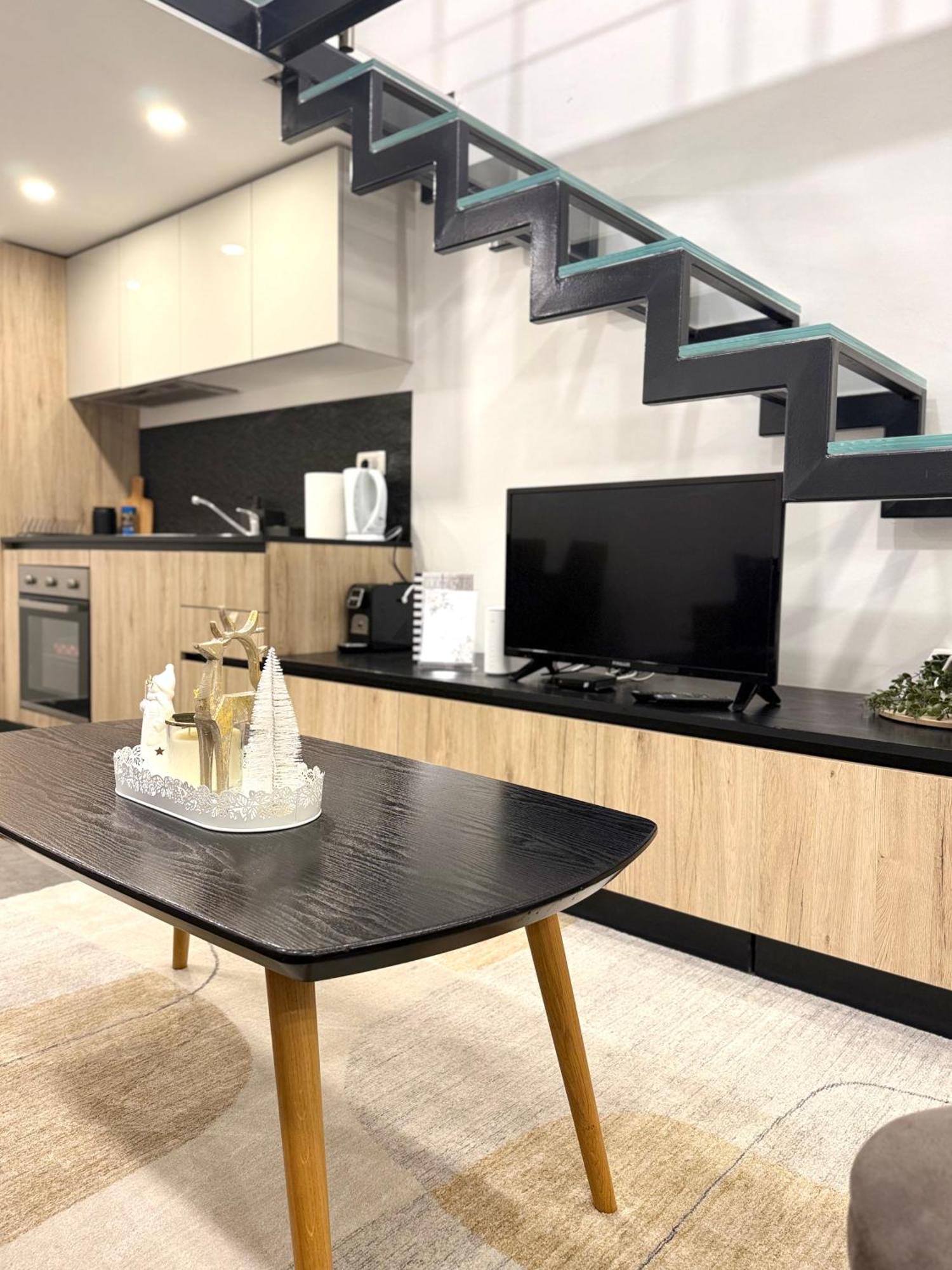 Khan Apartments Λιουμπλιάνα Εξωτερικό φωτογραφία