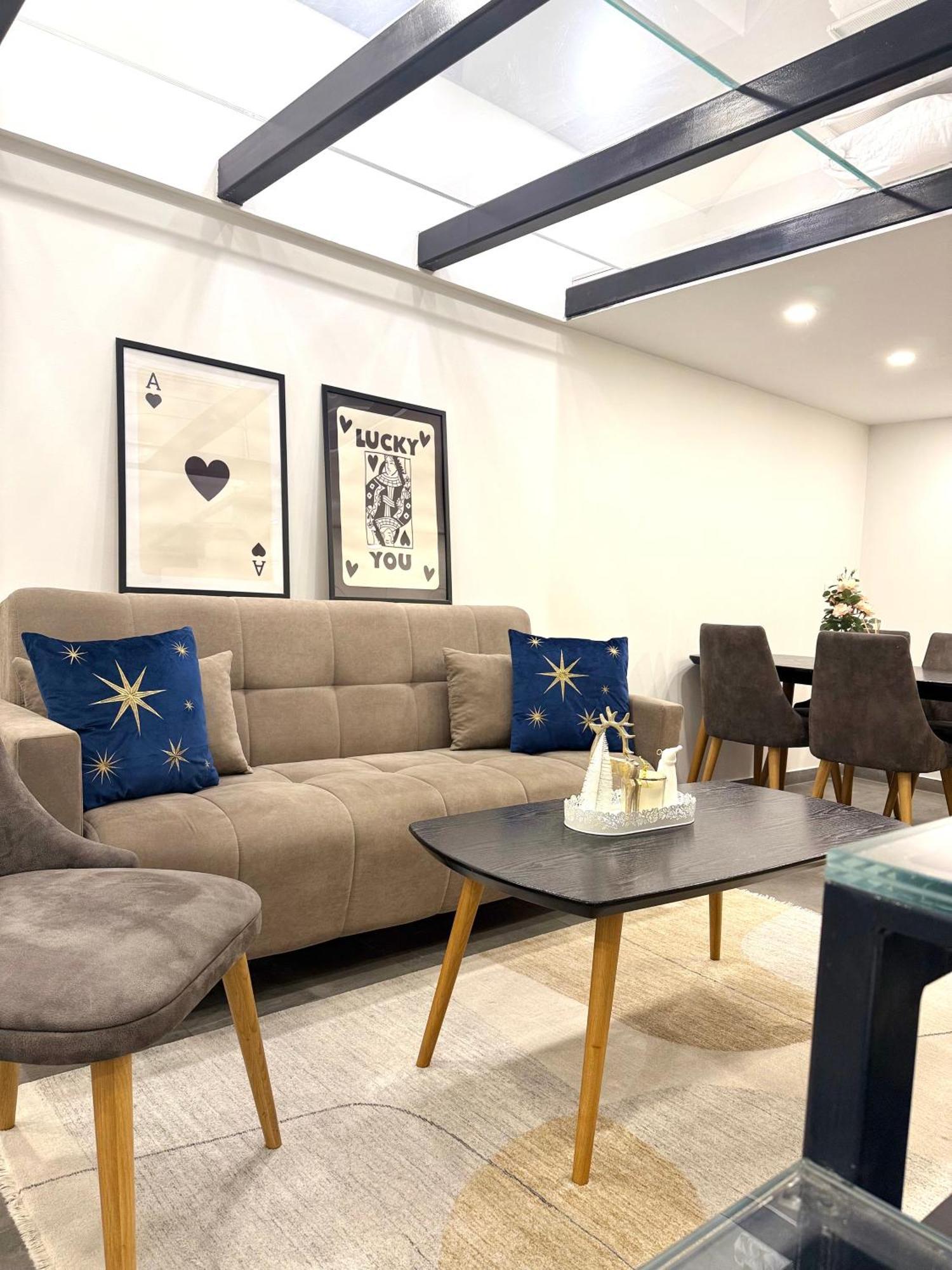 Khan Apartments Λιουμπλιάνα Εξωτερικό φωτογραφία